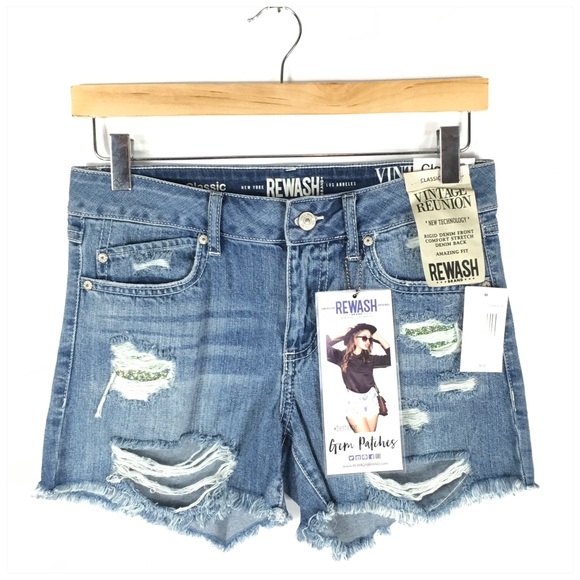 Rewash Vintage Gem Patches Cutoff Denim Shorts - Picture 2 of 6